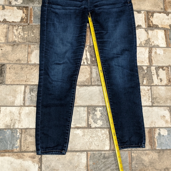 Jordache Women's Super Skinny Size 6 Stretchy Jeans - Picture 7 of 7